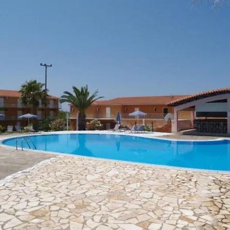 Sotiris Aparthotel 2*