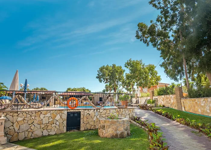 Sotiris شقة فندقية 2*