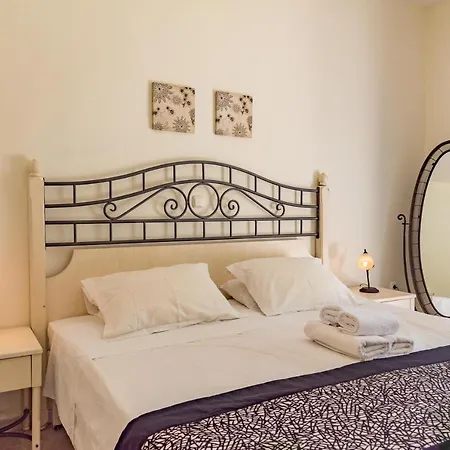 Apart-hotel Sotiris Livathos (Kefalonia)