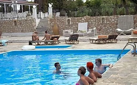 Apart Otel Sotiris 2*