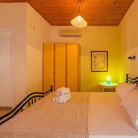 Sotiris Apart-hotel 2*