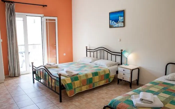 아파트호텔 Sotiris 스보로나타