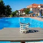 Sotiris Aparthotel Svoronata