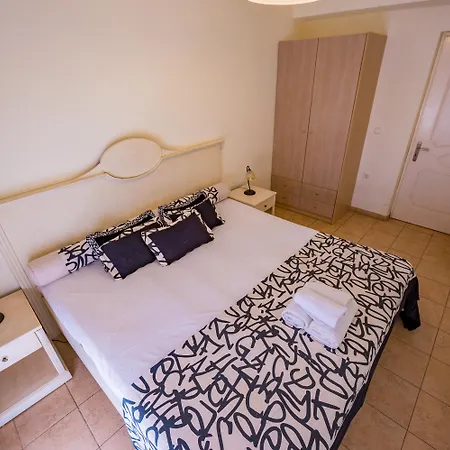 Sotiris Σβορωνάτα