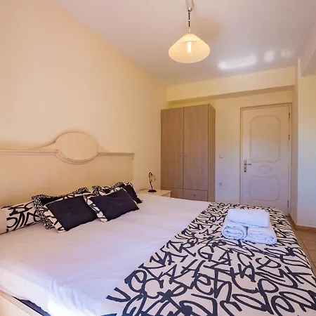 Sotiris Ξενοδοχείο με διαμερίσματα 2*