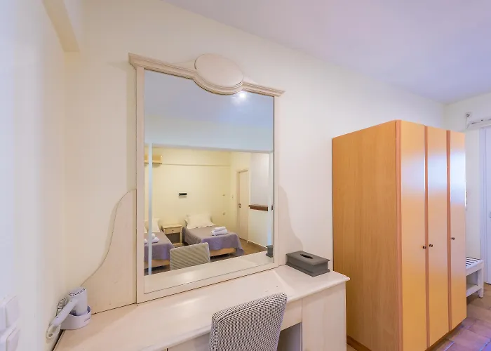 Sotiris Apartahotel 2*